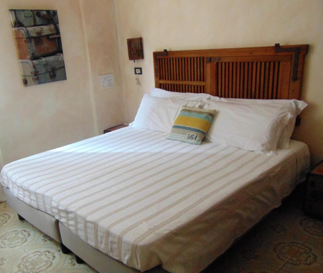 L'Antico Borgo Elena Noli Hotel Kültér fotó