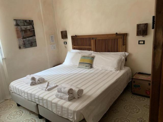 L'Antico Borgo Elena Noli Hotel Kültér fotó