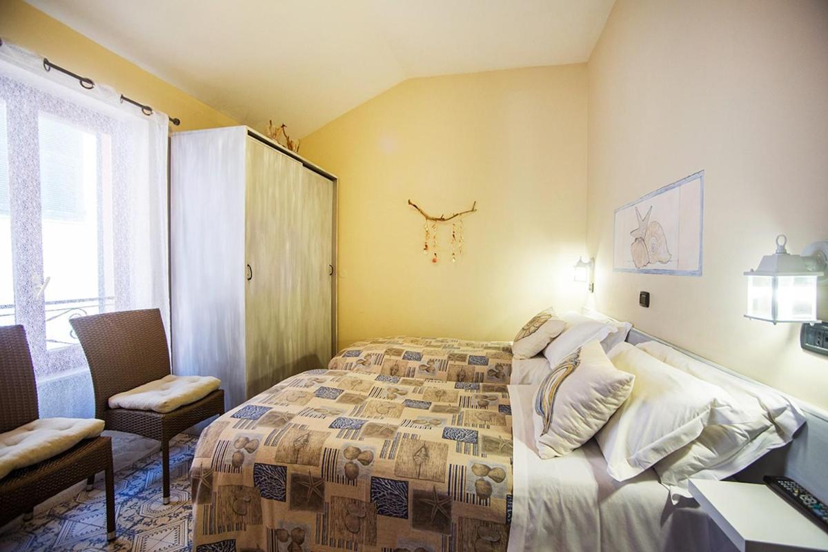 L'Antico Borgo Elena Noli Hotel Kültér fotó